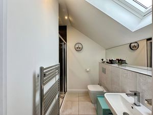 Photo 10- click for photo gallery